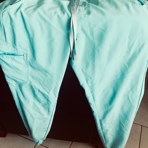 FIGS jogger scrubs Hydrogreen